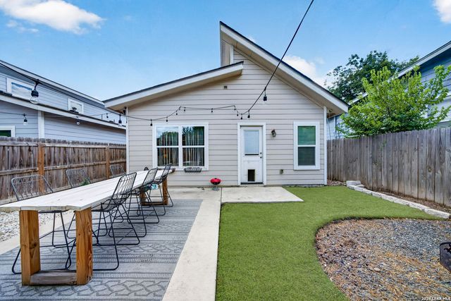 1339 Lombrano, San Antonio, TX 78207