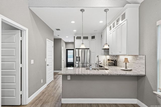 1339 Lombrano, San Antonio, TX 78207