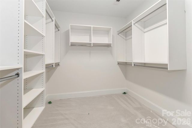 1061 The Glen Street, Statesville, NC 28677