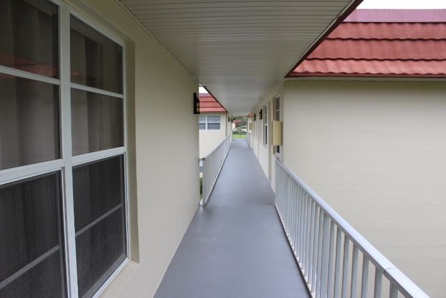 11 Vista Palm Lane 206, Vero Beach, FL 32962