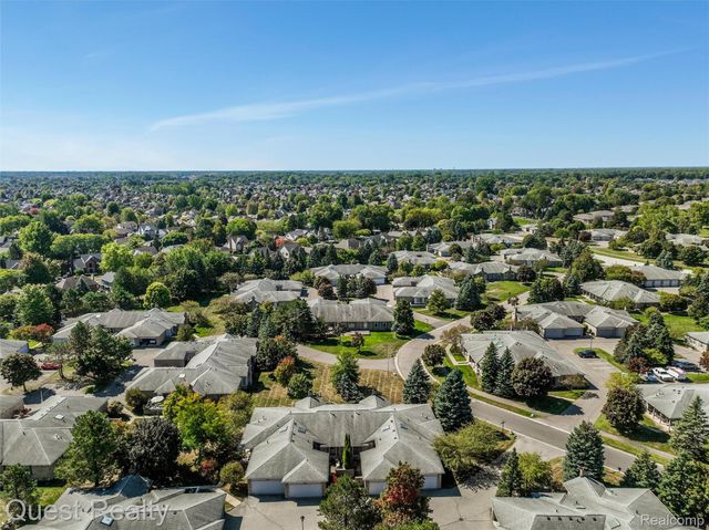 14710 Palmetto Court Court, Shelby Charter Township, MI 48315