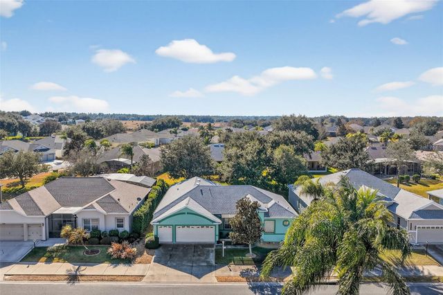 25517 LAUREL VALLEY ROAD, Leesburg, FL 34748