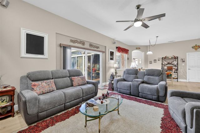 25517 LAUREL VALLEY ROAD, Leesburg, FL 34748