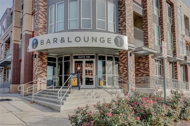 560 E Dry Creek Place, Littleton, CO 80122