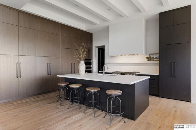 20928 Barbara Plaza Circle, Elkhorn, NE 68022