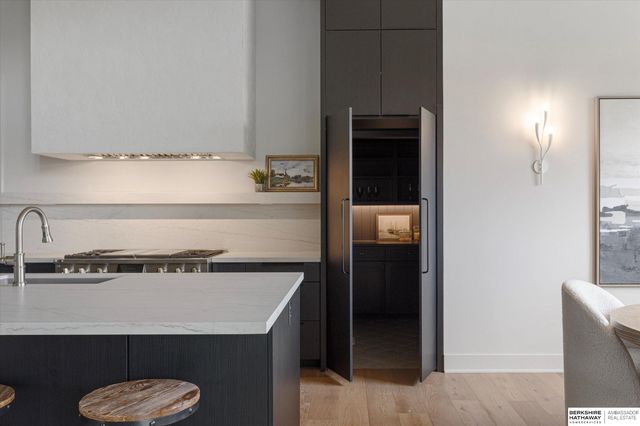 20928 Barbara Plaza Circle, Elkhorn, NE 68022