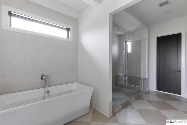 20928 Barbara Plaza Circle, Elkhorn, NE 68022