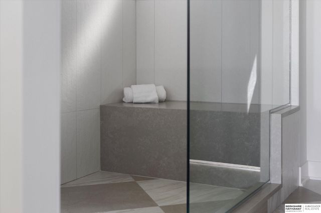 20928 Barbara Plaza Circle, Elkhorn, NE 68022