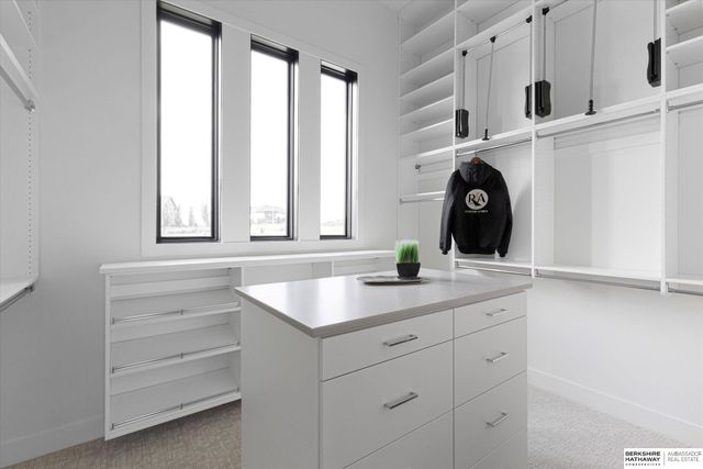 20928 Barbara Plaza Circle, Elkhorn, NE 68022