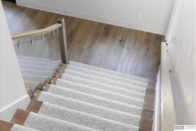 20928 Barbara Plaza Circle, Elkhorn, NE 68022