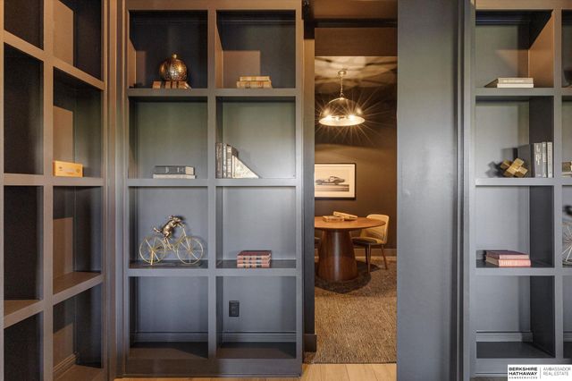 20928 Barbara Plaza Circle, Elkhorn, NE 68022