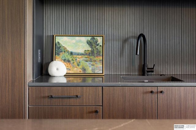 20928 Barbara Plaza Circle, Elkhorn, NE 68022