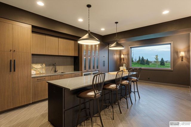 20928 Barbara Plaza Circle, Elkhorn, NE 68022