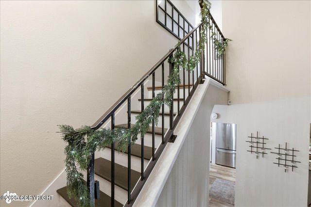 1760 Eastridge Drive, Anchorage, AK 99501