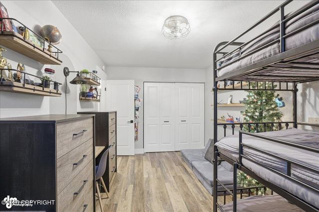 1760 Eastridge Drive, Anchorage, AK 99501