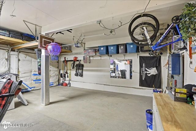 1760 Eastridge Drive, Anchorage, AK 99501