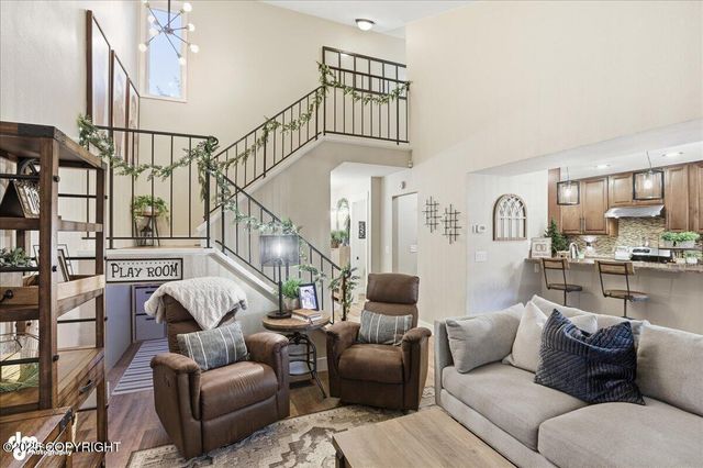 1760 Eastridge Drive, Anchorage, AK 99501