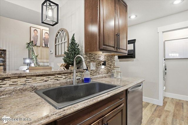 1760 Eastridge Drive, Anchorage, AK 99501