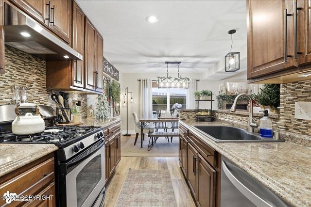 1760 Eastridge Drive, Anchorage, AK 99501