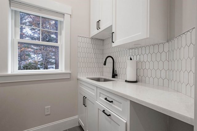 22 Tiger Trail, Meredith, NH 03253