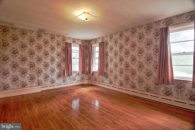 738 WHITE PINE LN, Pottstown, PA 19464