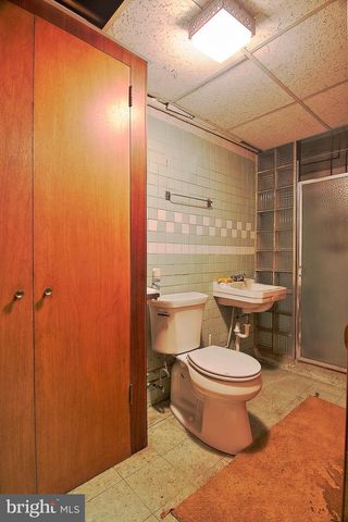 738 WHITE PINE LN, Pottstown, PA 19464
