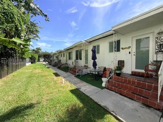 1140 98th St D, Bay Harbor Islands, FL 33154