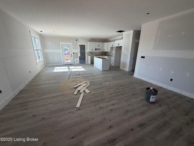 10 Betty Boyd Ln, Brandenburg, KY 40108