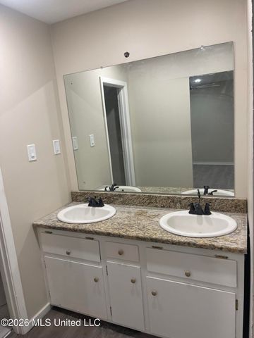 125 Wingfield Court, Jackson, MS 39204