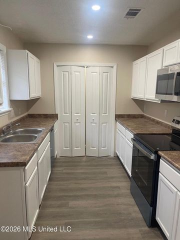 125 Wingfield Court, Jackson, MS 39204