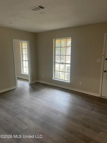 125 Wingfield Court, Jackson, MS 39204