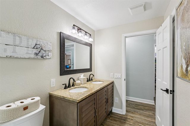 5036 DOVER STREET NE, St Petersburg, FL 33703