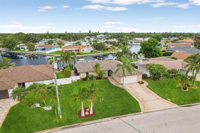 5036 DOVER STREET NE, St Petersburg, FL 33703