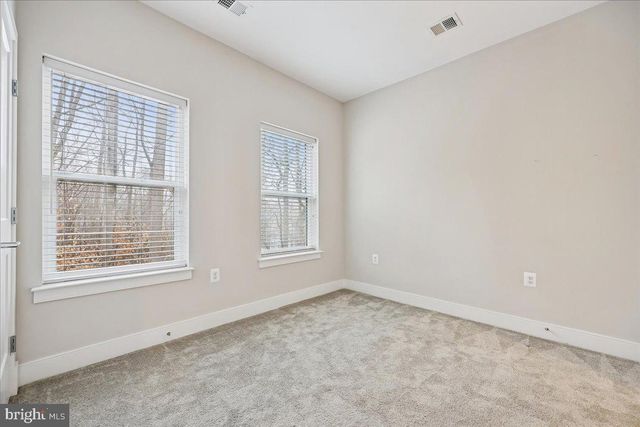 10340 GROSVENOR PL, North Bethesda, MD 20852