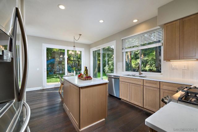 3650 Camino Marglesa, Escondido, CA 92025