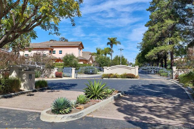 3650 Camino Marglesa, Escondido, CA 92025