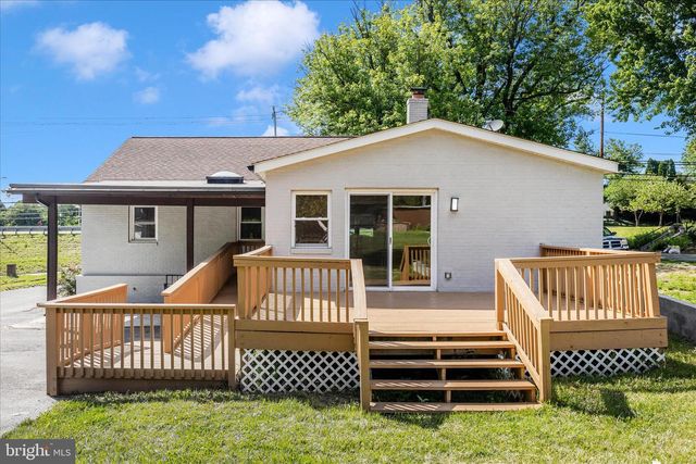 16215 REDLAND RD, Rockville, MD 20855