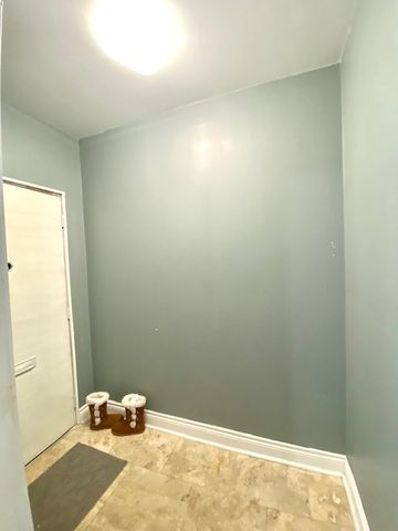 7248 S Wolcott Avenue, Chicago, IL 60636