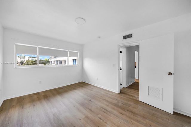 10001 W Bay Harbor Dr 404, Bay Harbor Islands, FL 33154