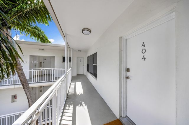 10001 W Bay Harbor Dr 404, Bay Harbor Islands, FL 33154