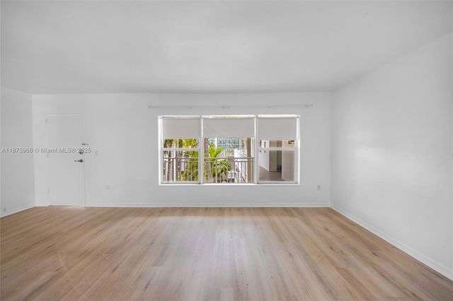 10001 W Bay Harbor Dr 404, Bay Harbor Islands, FL 33154