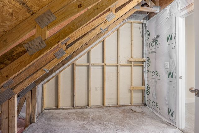 8222 Lenox Creekside Dr, Antioch, TN 37013