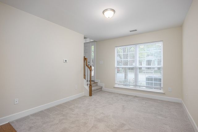 8222 Lenox Creekside Dr, Antioch, TN 37013