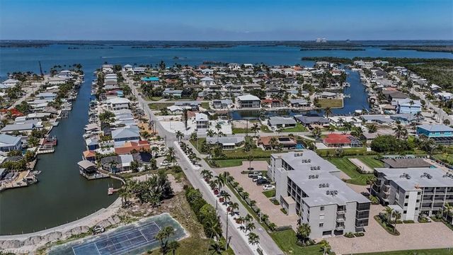 6645 Estero BLVD 201, Fort Myers Beach, FL 33931