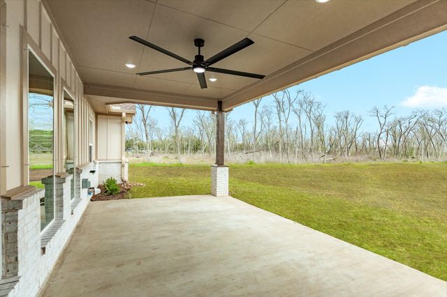 33627 Blue Marlin, Richwood, TX 77531