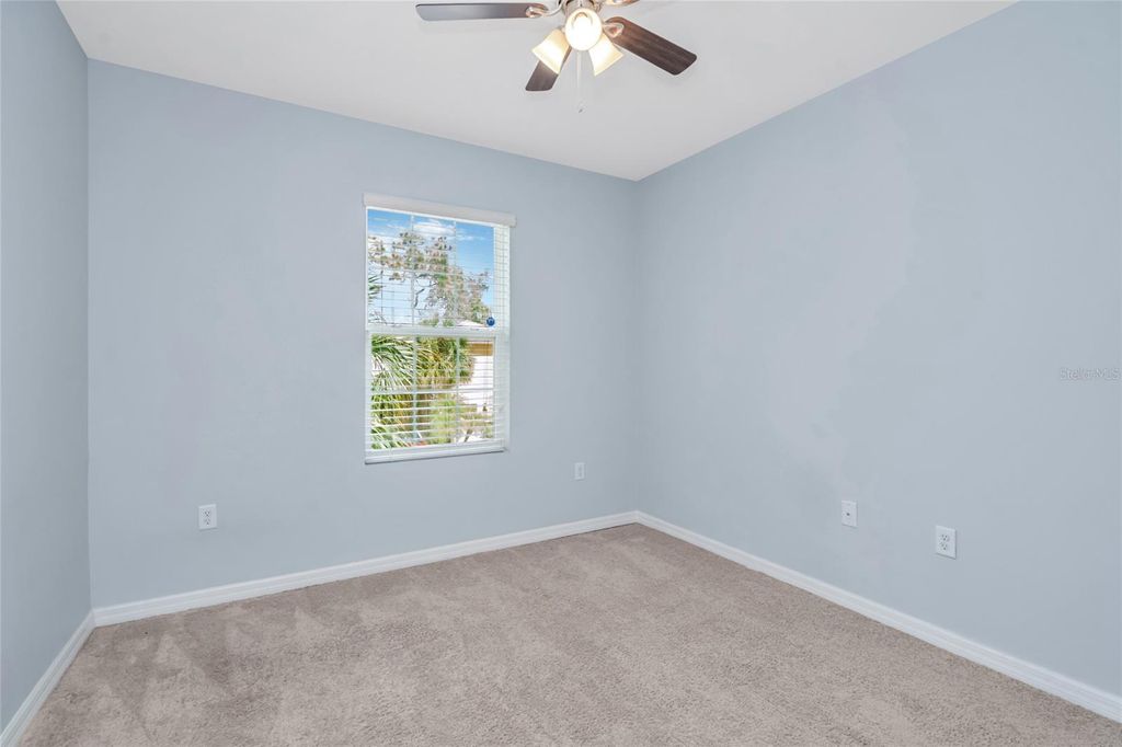 Image 37 of property listing at 13937 SNAPPER FIN LANE, Tampa, FL 33637