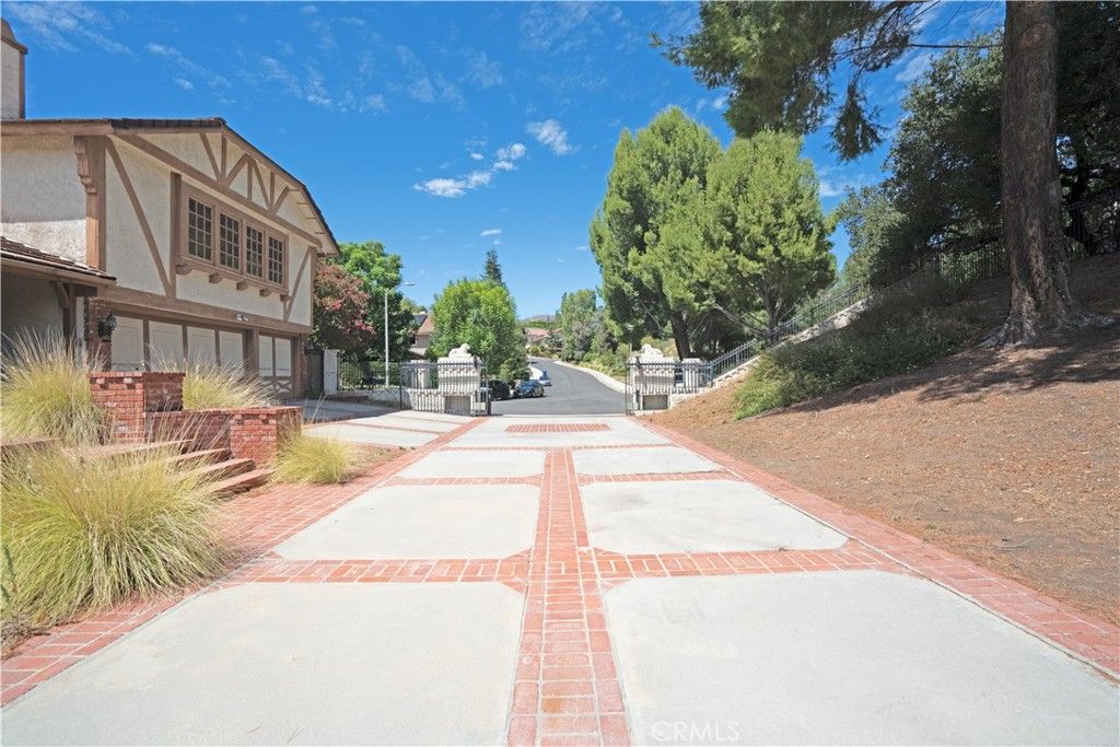 11719 Eddleston Drive, Porter Ranch, CA 91326