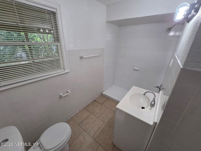 7909 WAINWRIGHT Drive, Jacksonville, FL 32208