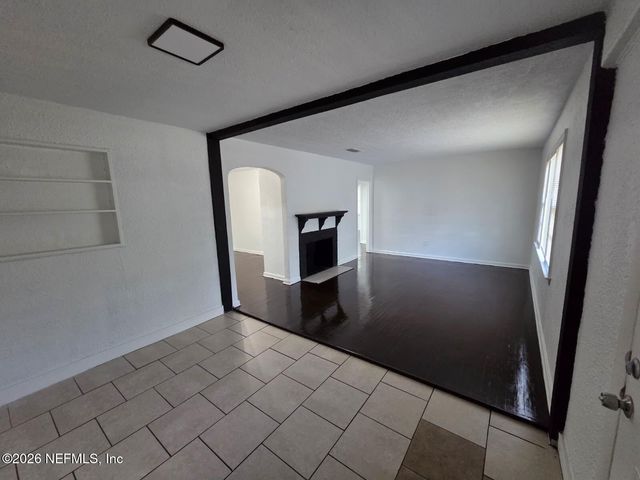 7909 WAINWRIGHT Drive, Jacksonville, FL 32208