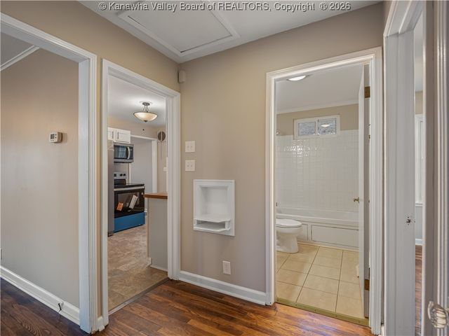 2901 Phillips Street, South Charleston, WV 25303